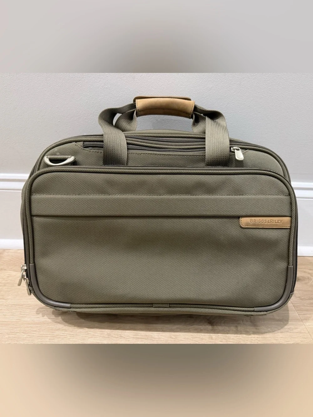Briggs & Riley Baseline Expandable Weekender Cabin Bag